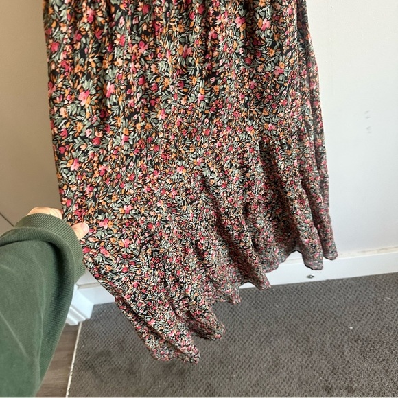 BB Dakota Steve Madden Black Ditsy Floral Ruffle Tiered Sleeveless Midi Dress - Picture 12 of 14